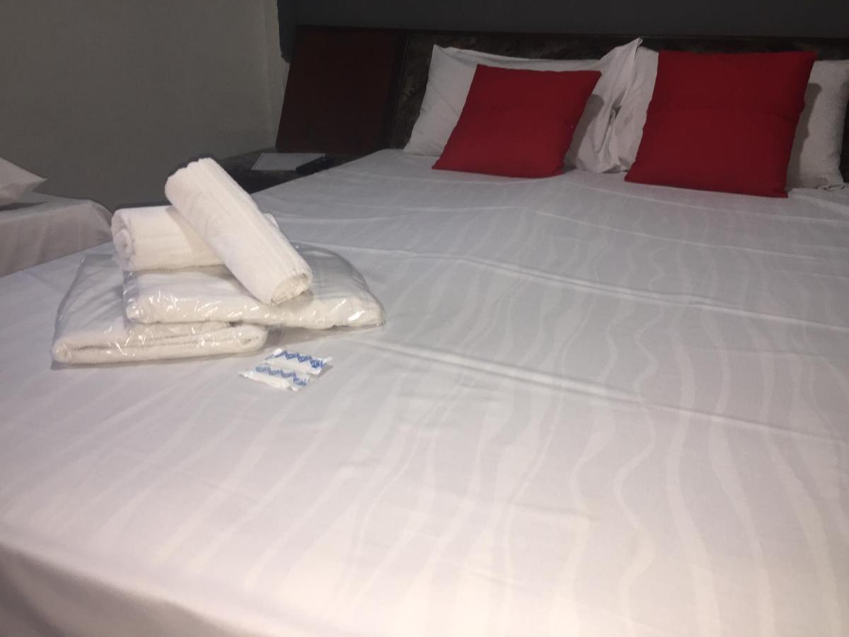 Hotel Cambara Osasco Bagian luar foto